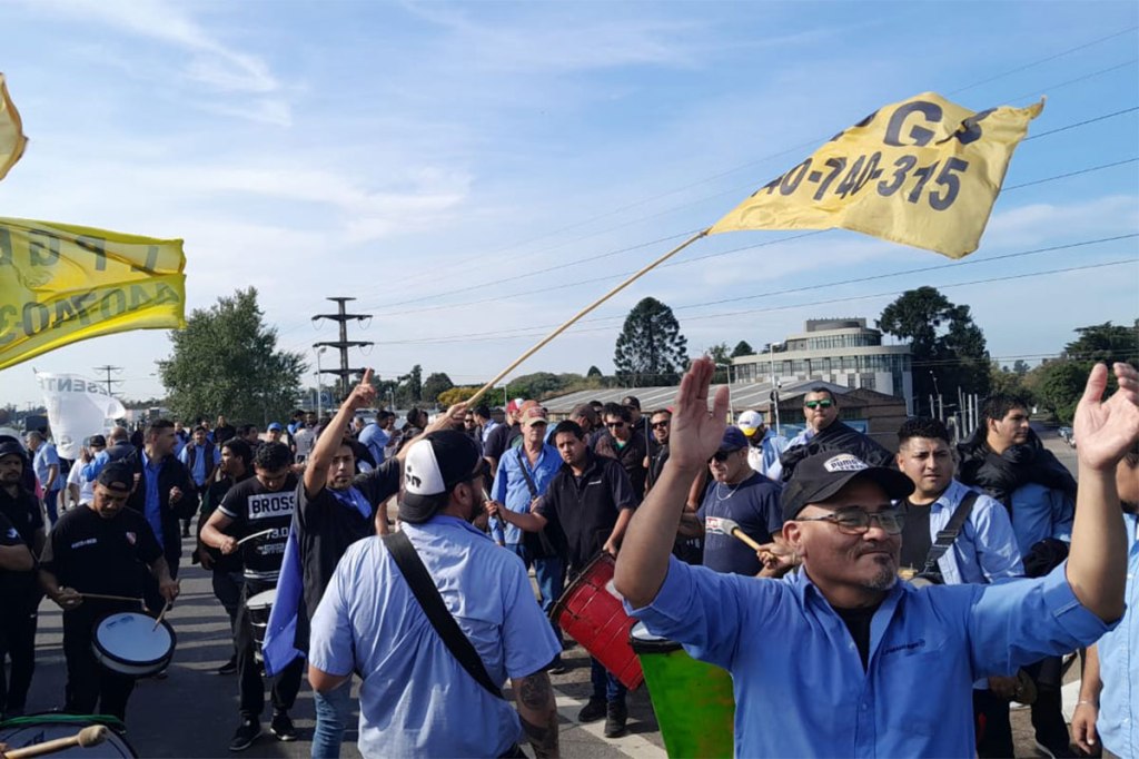 La bronca por la crisis salarial se abre paso en la situación&nbsp;política