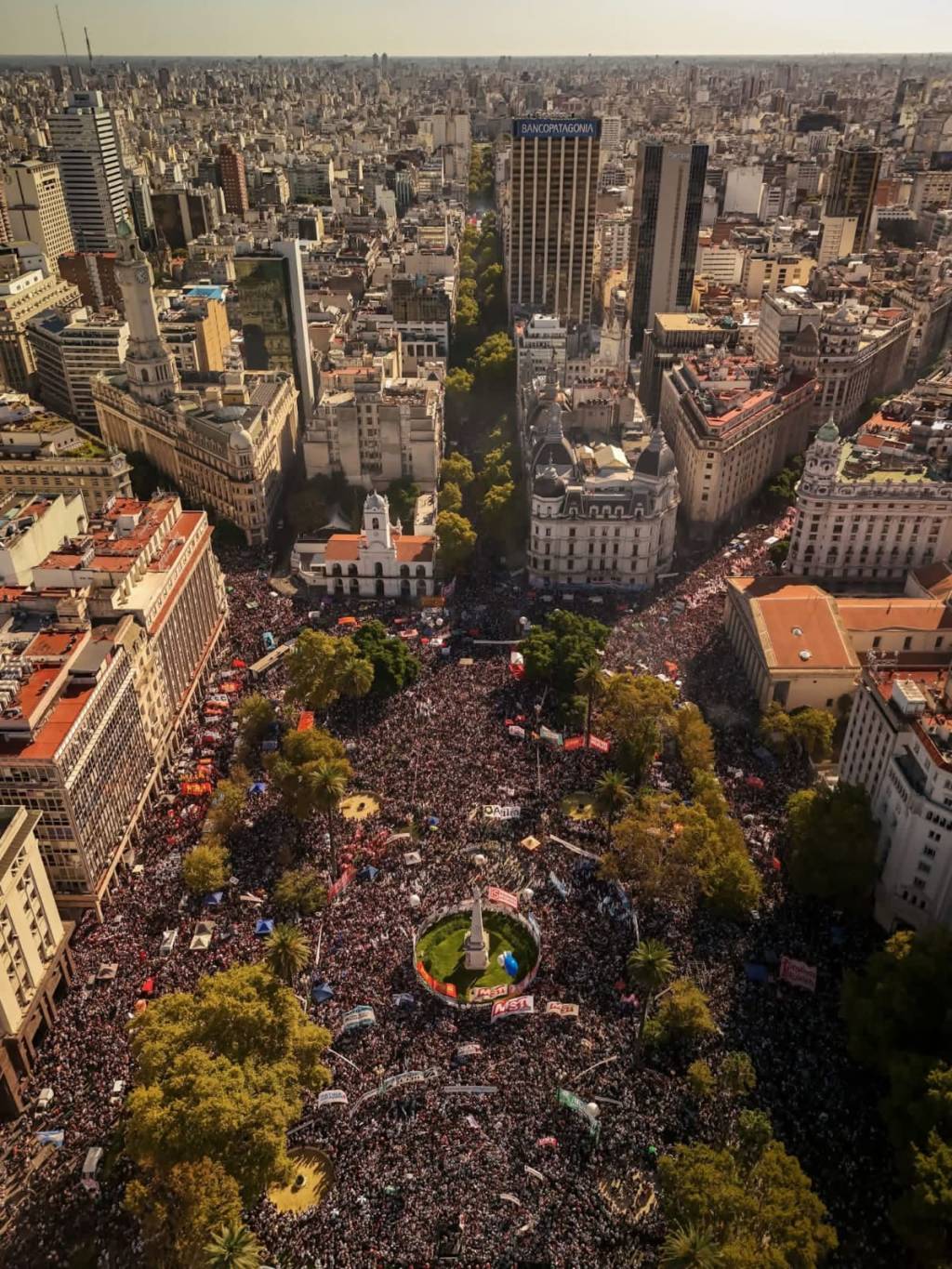Histórica marcha a 50 años del Golpe: El documento completo leído en la&nbsp;Plaza