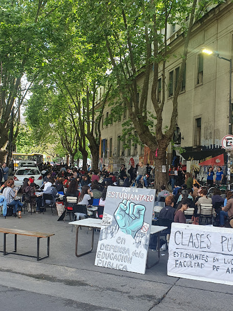 Clases públicas en la Facultad de Artes - UNLP - Octubre 2024