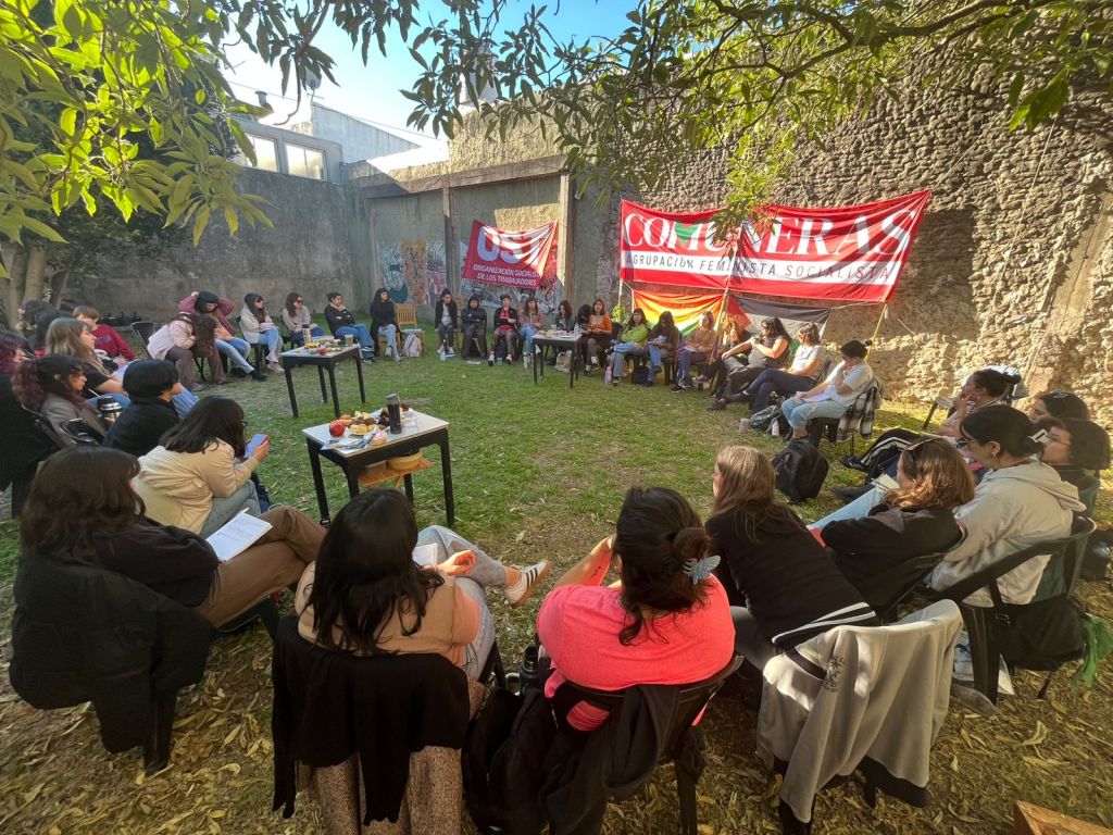 Exitoso 1° plenario de Comuneras para copar el Encuentro de&nbsp;Córdoba